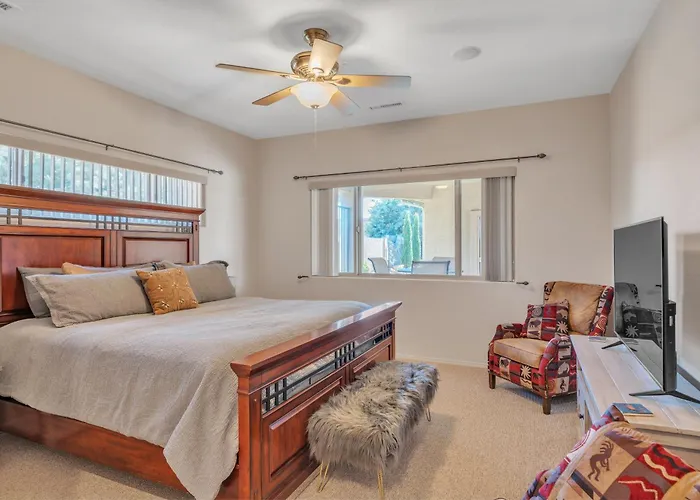Prescott Luxury Near Golf Course, Embry Riddle And Airport Holiday home Prescott Valley